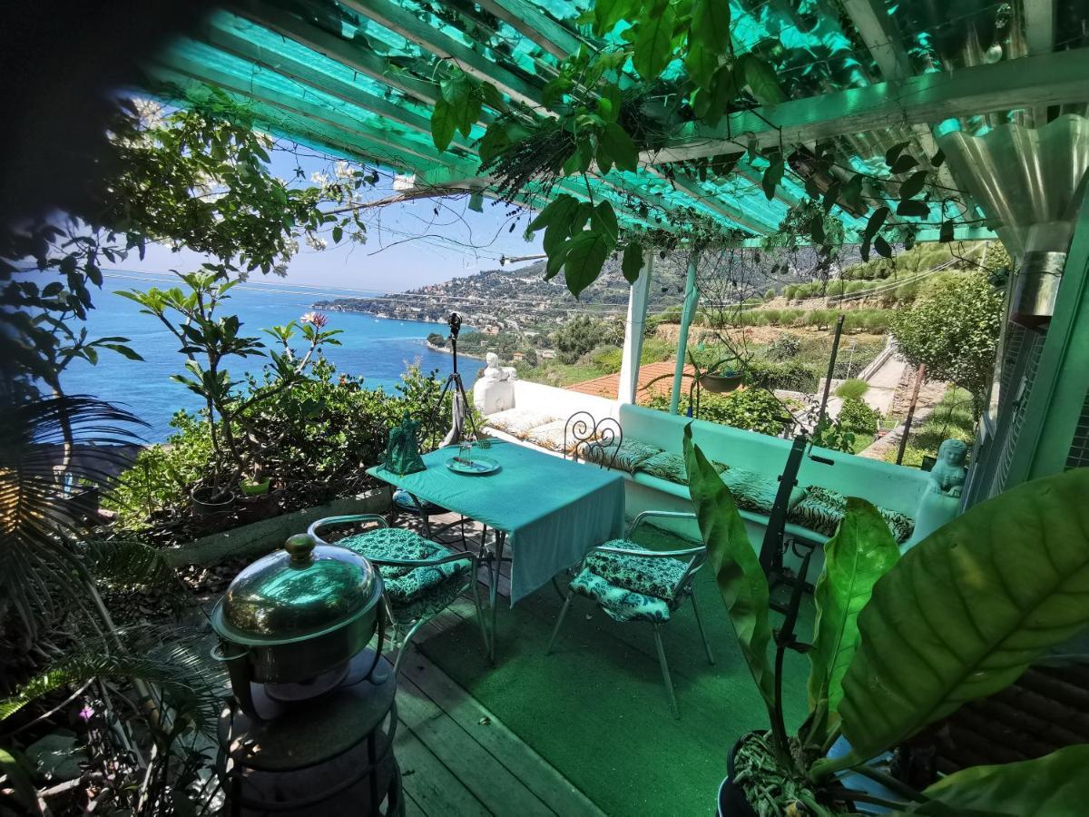 Romantic Casa Lorenzina Affittacamere Вентимиля Екстериор снимка