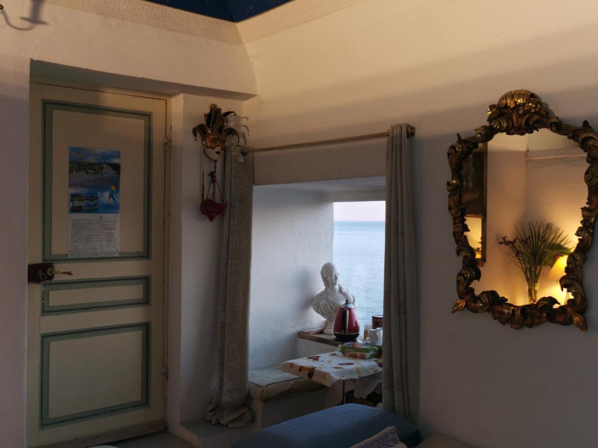 Romantic Casa Lorenzina Affittacamere Вентимиля Екстериор снимка