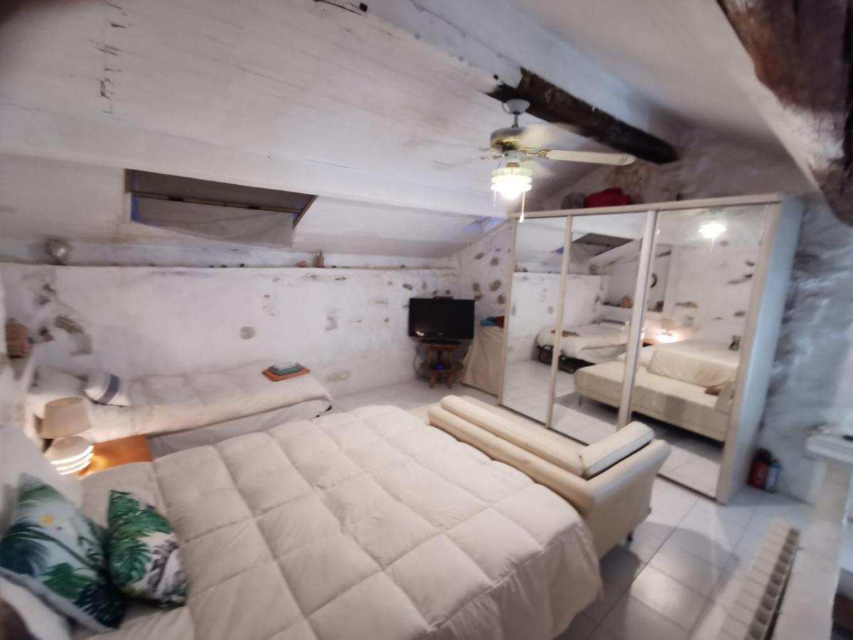 Romantic Casa Lorenzina Affittacamere Вентимиля Екстериор снимка